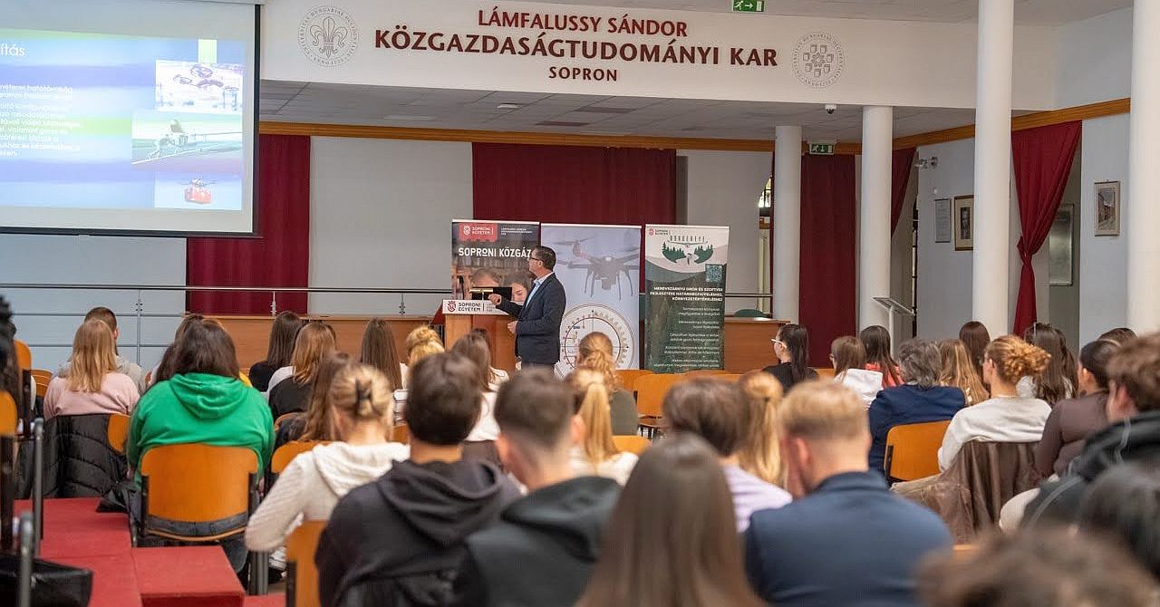 lkk_dron_slider.jpg lkk_dron_slider.jpg